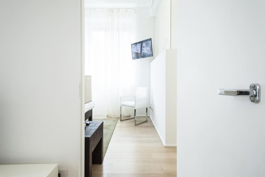 Charming Home Near Duomo Milan Luaran gambar