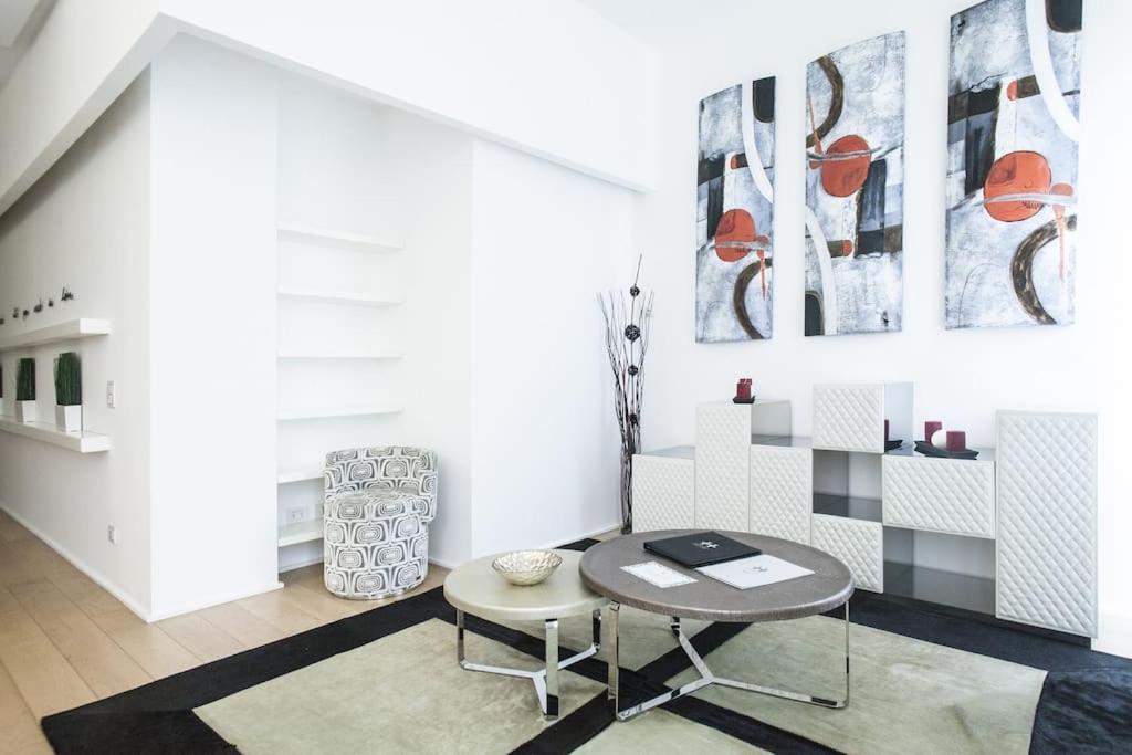 Charming Home Near Duomo Milan Luaran gambar