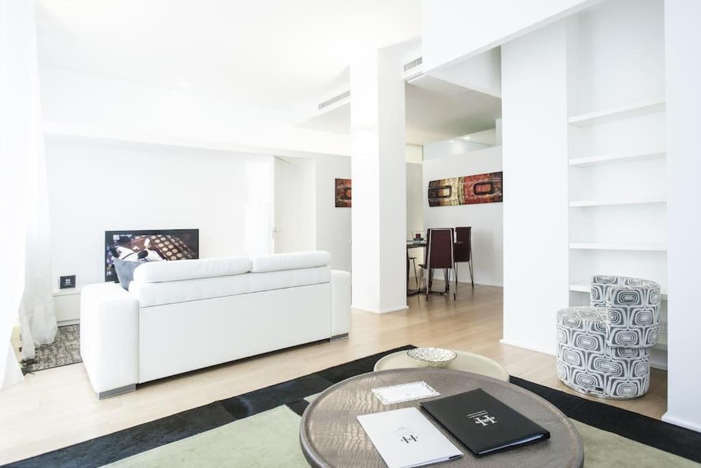Charming Home Near Duomo Milan Luaran gambar